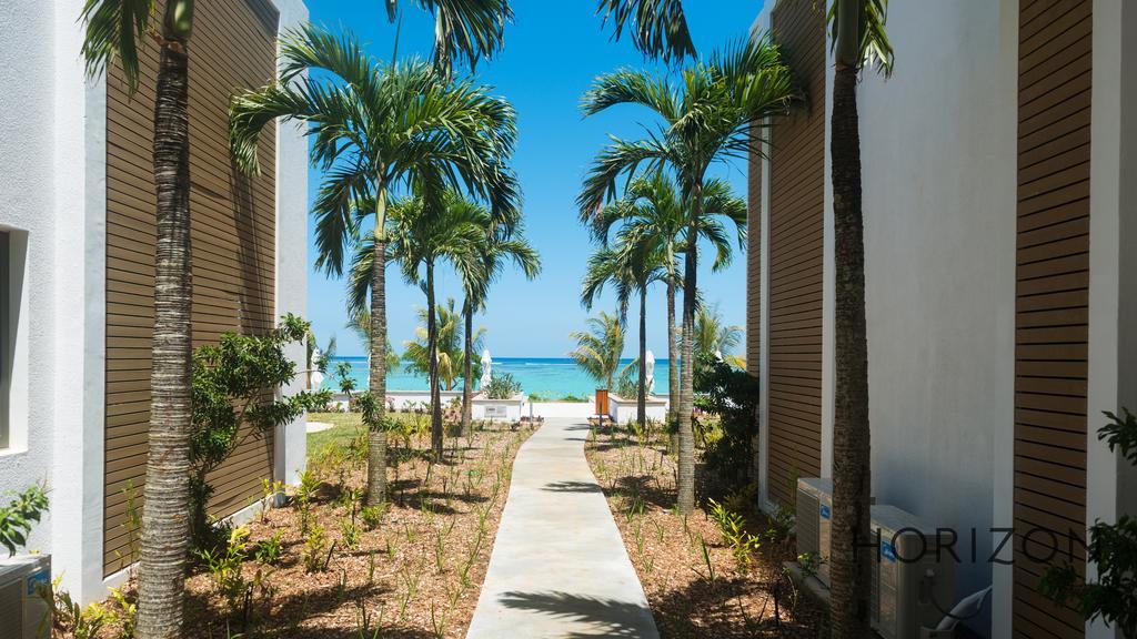 Cap Ouest By Horizon Holidays Flic-en-Flacq Eksteriør billede