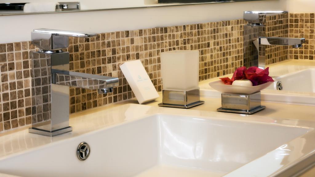 Cap Ouest By Horizon Holidays Flic-en-Flacq Eksteriør billede